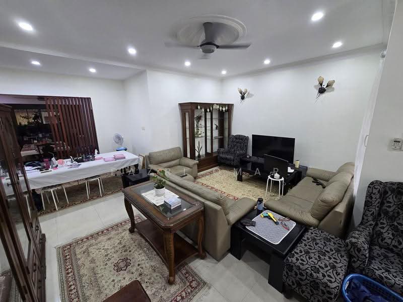 2-storey Terraced House for Sale in Bukit Jelutong (Shah Alam) - Fazri Omar - PropertyGuru.com.my