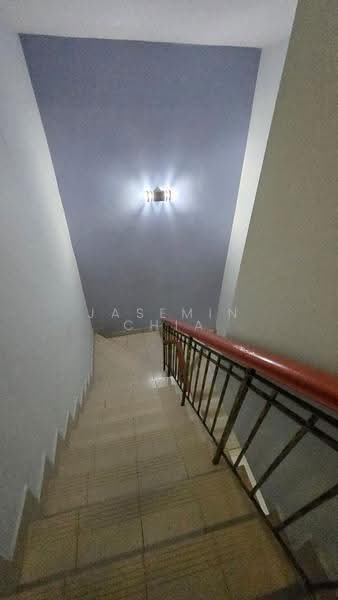 2.5-storey Terraced House for Sale in Laman Rimbunan (Kepong) - Jasemin Chia - Corridor - PropertyGuru.com.my