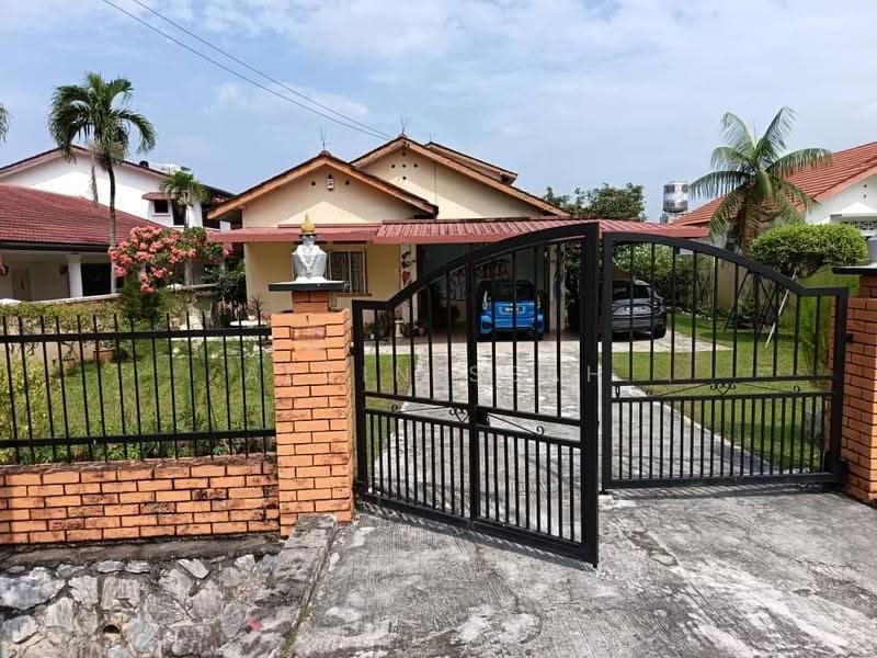 Bungalow House untuk Dijual di Seksyen 11 (Petaling Jaya) - Alvin Seah - Exterior - PropertyGuru.com.my