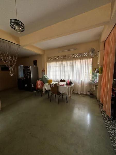 Bungalow House untuk Dijual di Seksyen 11 (Petaling Jaya) - Alvin Seah - Dining Room - PropertyGuru.com.my