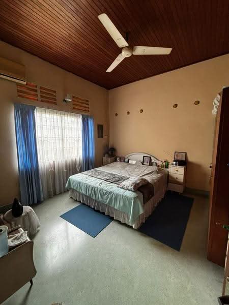 Bungalow House untuk Dijual di Seksyen 11 (Petaling Jaya) - Alvin Seah - Bedroom - PropertyGuru.com.my