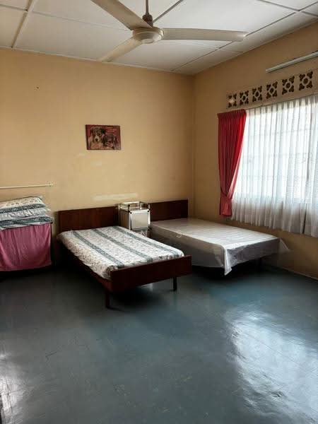 Bungalow House untuk Dijual di Seksyen 11 (Petaling Jaya) - Alvin Seah - Bedroom - PropertyGuru.com.my