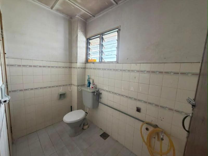 Rumah Teres 2-Tingkat untuk Dijual di Bandar Sri Damansara (Selangor) - Justin Lai - Bathroom - PropertyGuru.com.my