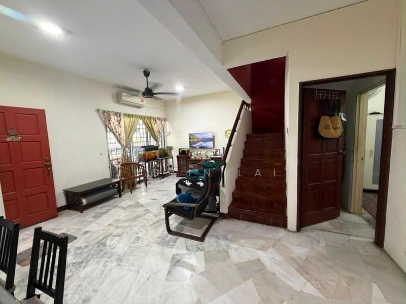 Rumah Teres 2-Tingkat untuk Dijual di Bandar Sri Damansara (Selangor) - Justin Lai - Living Room - PropertyGuru.com.my