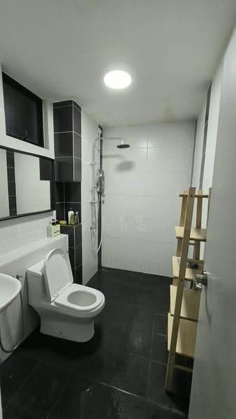 Apartment for Rent at Austin Regency (Pangsapuri Austin Perdana) - Jean Wong - Bathroom - PropertyGuru.com.my