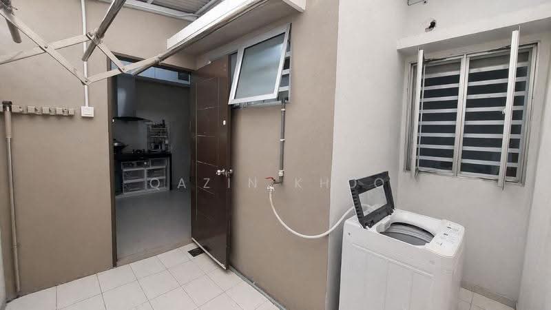 Rumah Teres 2-Tingkat untuk Dijual di Gunung Rapat (Ipoh) - Qazin Khoo - Kitchen - PropertyGuru.com.my
