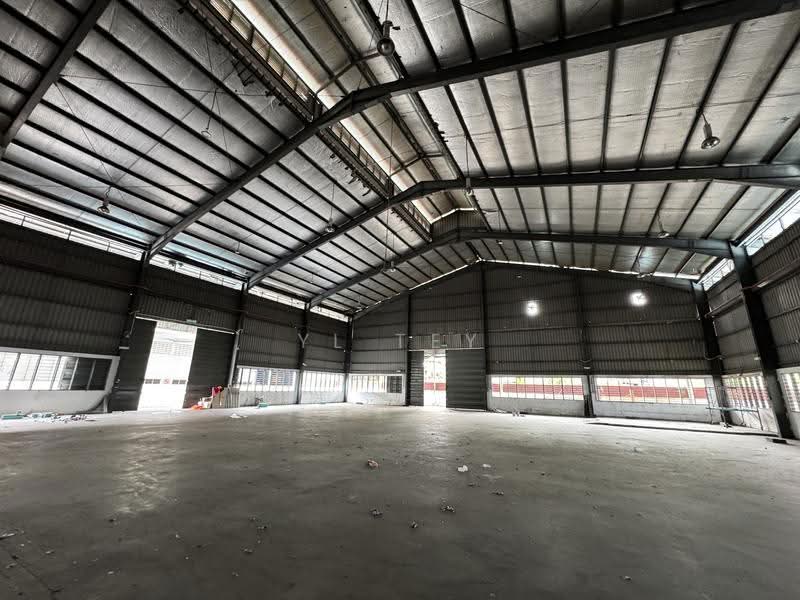 Detached Factory for Sale in Taman Perindustrian Bukit Maluri (Batu) - YL Tey - Interior - PropertyGuru.com.my