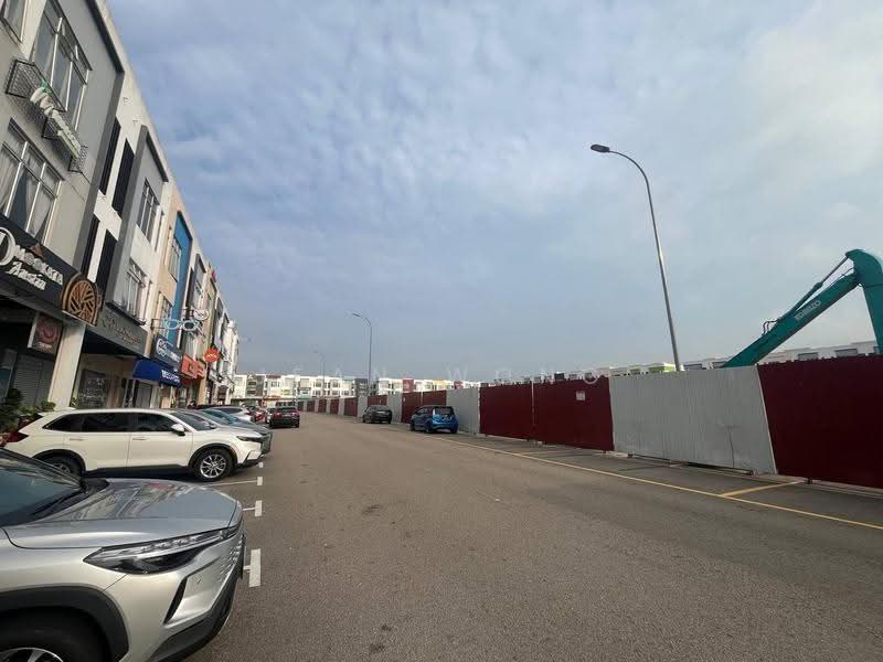Shop for Rent in Austin Crest (Johor Bahru) - Jean Wong - Exterior - PropertyGuru.com.my
