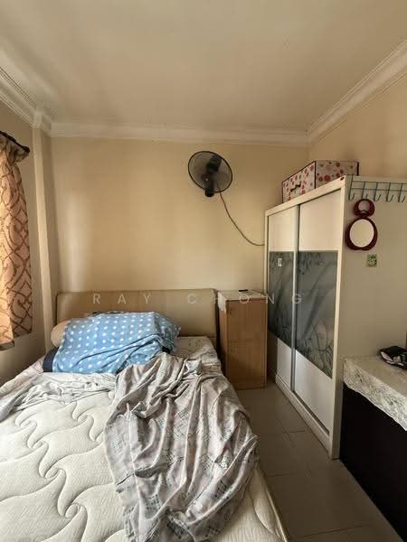 Kondominium untuk Dijual di Vista Tasik - Ray Chong - Bedroom - PropertyGuru.com.my