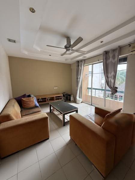 Kondominium untuk Dijual di Vista Tasik - Ray Chong - Living Room - PropertyGuru.com.my