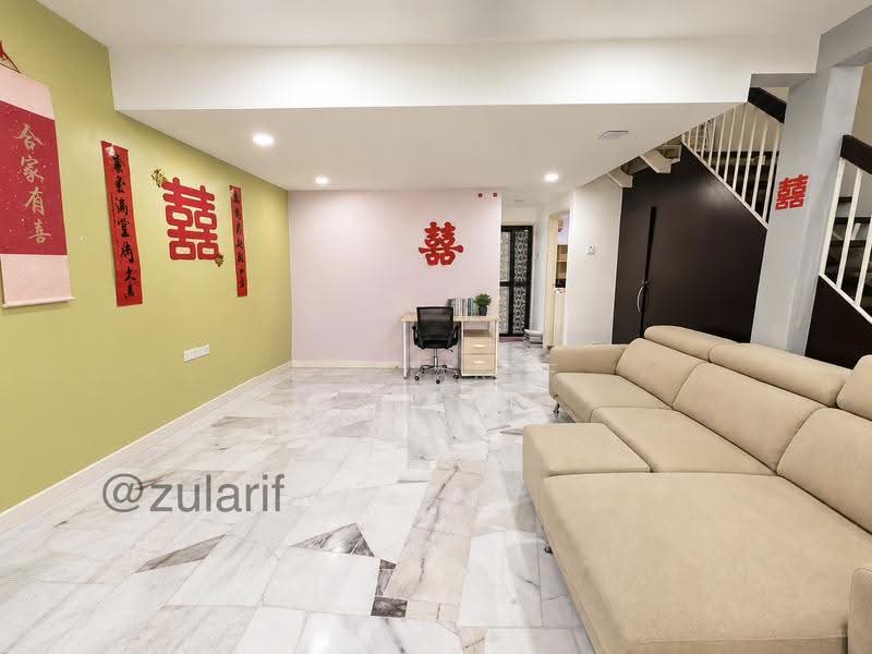 2-storey Terraced House for Sale in Bandar Baru Selayang Fasa 2a (Selayang) - Zul Arif - Living Room - PropertyGuru.com.my