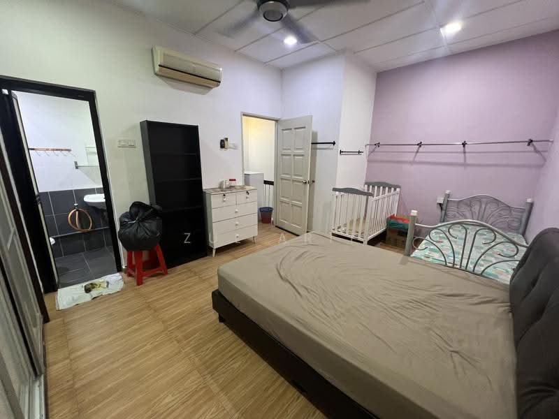 2-storey Terraced House for Sale in Bandar Baru Selayang Fasa 2a (Selayang) - Zul Arif - Bedroom - PropertyGuru.com.my
