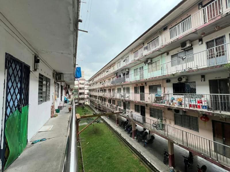 Flat for Sale at Taman Melor - Zoey Lee - Exterior - PropertyGuru.com.my
