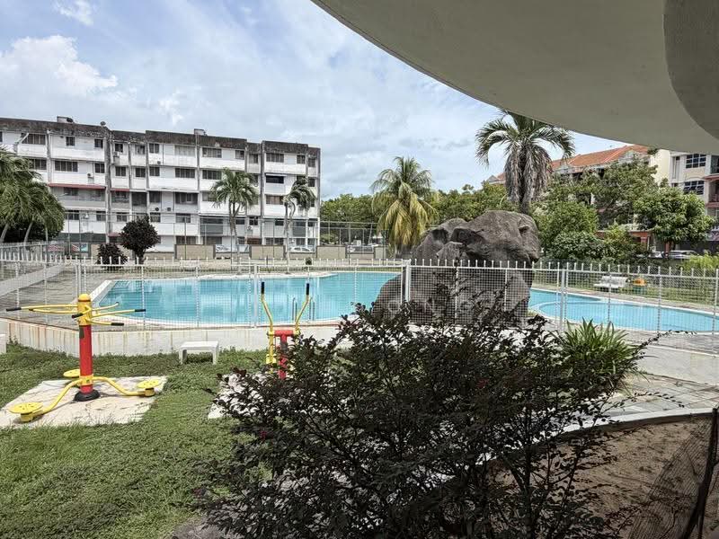 Pangsapuri untuk Dijual di Taman Pandan Apartment - SP Whong - Exterior - PropertyGuru.com.my
