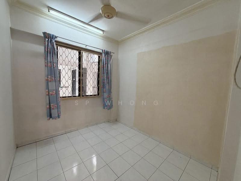 Pangsapuri untuk Dijual di Taman Pandan Apartment - SP Whong - Interior - PropertyGuru.com.my