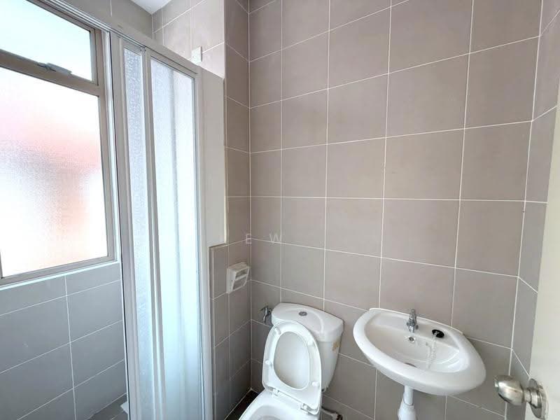 2-storey Terraced House for Rent in Goodview Heights (Kajang) - Kew . - Bathroom - PropertyGuru.com.my