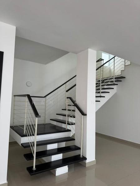 Bungalow House untuk Disewa di Batu 9 (Cheras) - Han Cheng - PropertyGuru.com.my
