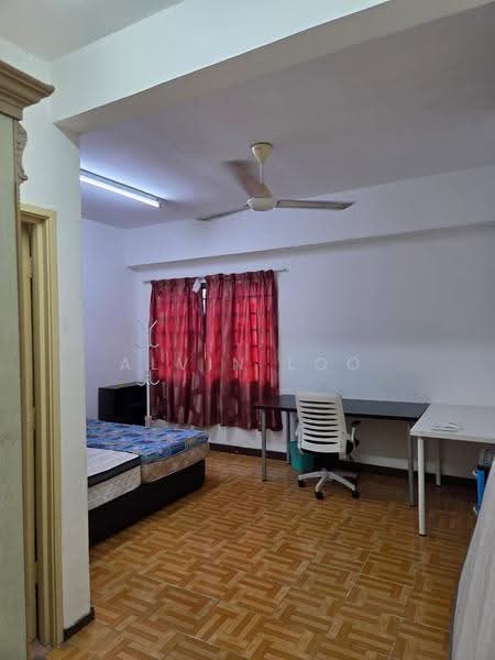Kondominium untuk Disewa di Vista Komanwel C - Alvin Loo - Bedroom - PropertyGuru.com.my