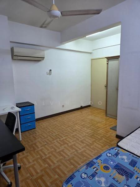 Kondominium untuk Disewa di Vista Komanwel C - Alvin Loo - Bedroom - PropertyGuru.com.my