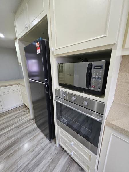 Kondominium untuk Disewa di Bellisa Court - Irienne Tang - Kitchen - PropertyGuru.com.my