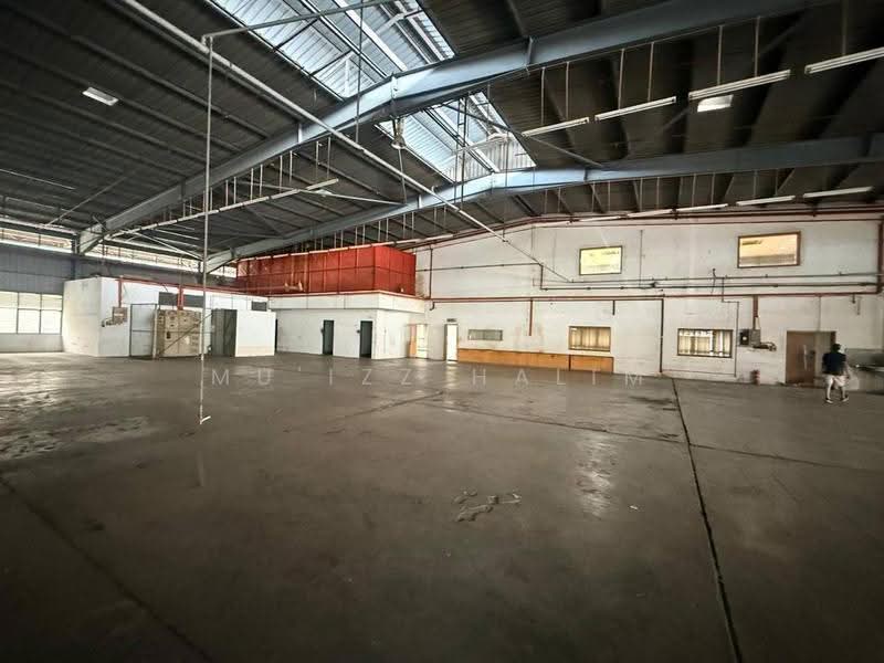 Warehouse for Rent in Seksyen 26, HICOM Industrial Estate (Shah Alam) - Mu'izz Halim - Interior - PropertyGuru.com.my