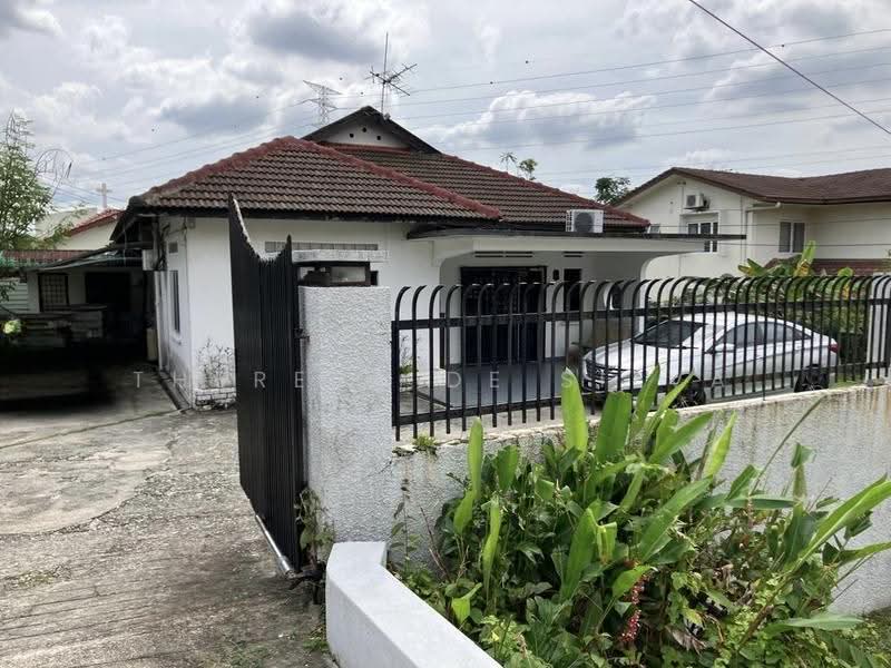 Bungalow House untuk Dijual di Petaling Jaya (Selangor) - Theresa De Silva - Exterior - PropertyGuru.com.my