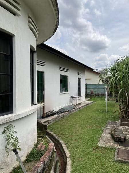 Bungalow House untuk Dijual di Petaling Jaya (Selangor) - Theresa De Silva - Exterior - PropertyGuru.com.my