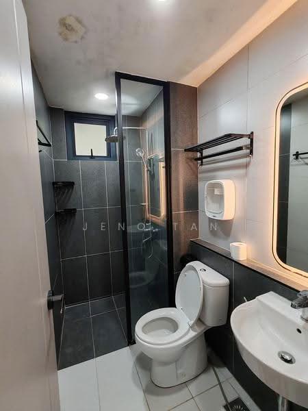 Service Residence for Rent at Vantage @ Tamu - Jeno Tan - Bathroom - PropertyGuru.com.my