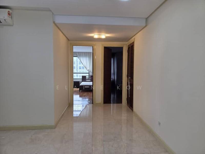 Kondominium untuk Dijual di The Capsquare Residences - Elaine Kow - Corridor - PropertyGuru.com.my