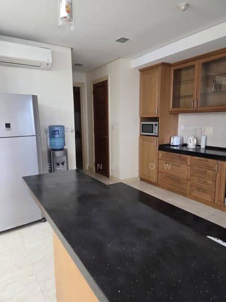 Kondominium untuk Dijual di The Capsquare Residences - Elaine Kow - Kitchen - PropertyGuru.com.my
