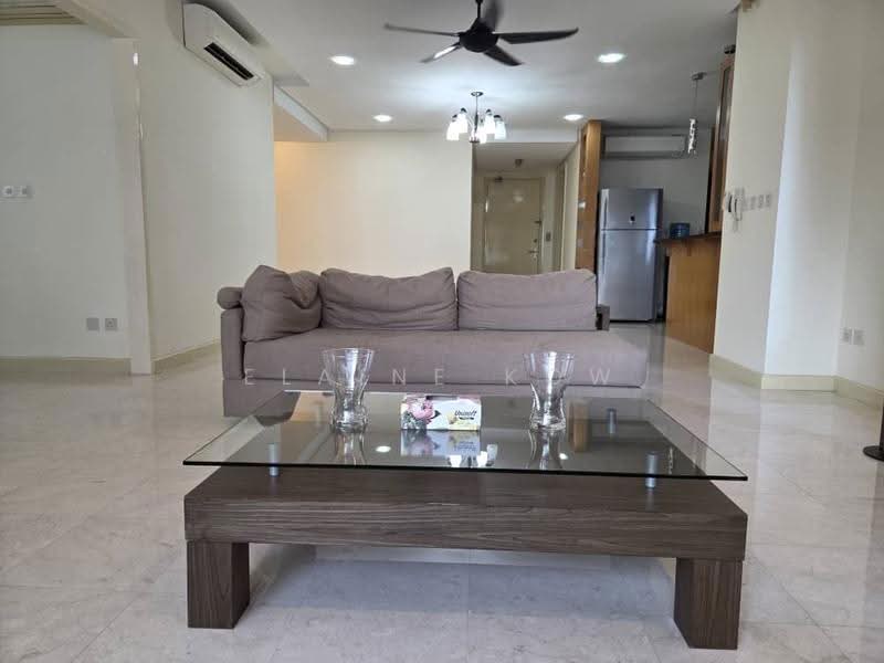 Kondominium untuk Dijual di The Capsquare Residences - Elaine Kow - Living Room - PropertyGuru.com.my
