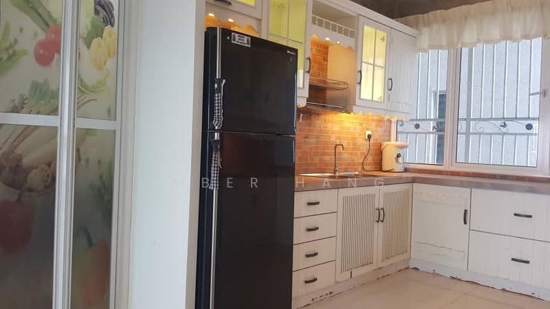 Kondominium untuk Disewa di Central Park condominium - Amber Hang - Kitchen - PropertyGuru.com.my