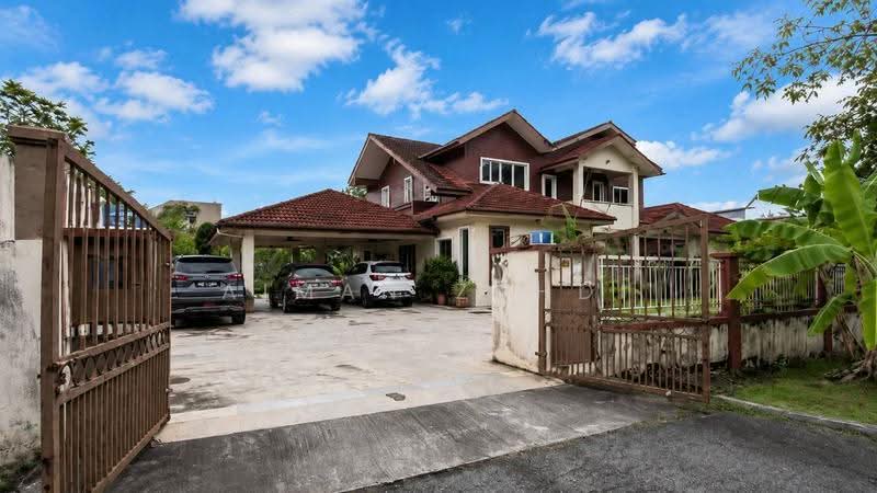 Bungalow House for Sale in Taman Puncak Perdana (Shah Alam) - AIMAN ZUHDI - Exterior - PropertyGuru.com.my
