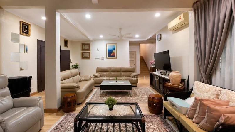 Bungalow House for Sale in Taman Puncak Perdana (Shah Alam) - AIMAN ZUHDI - Living Room - PropertyGuru.com.my