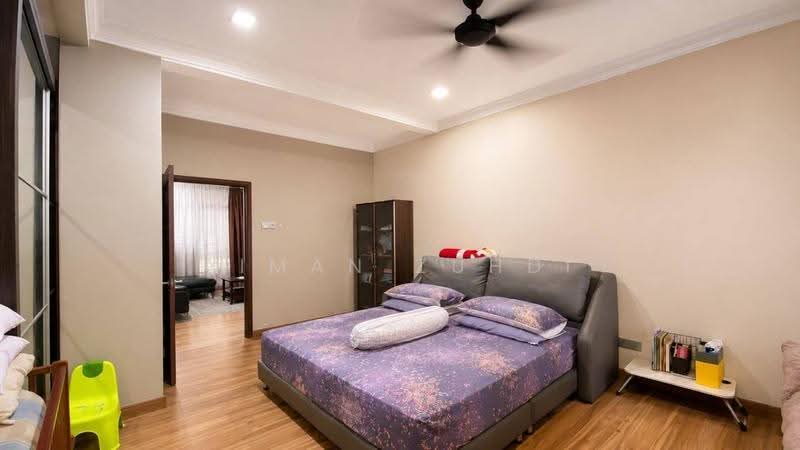 Bungalow House for Sale in Taman Puncak Perdana (Shah Alam) - AIMAN ZUHDI - Bedroom - PropertyGuru.com.my