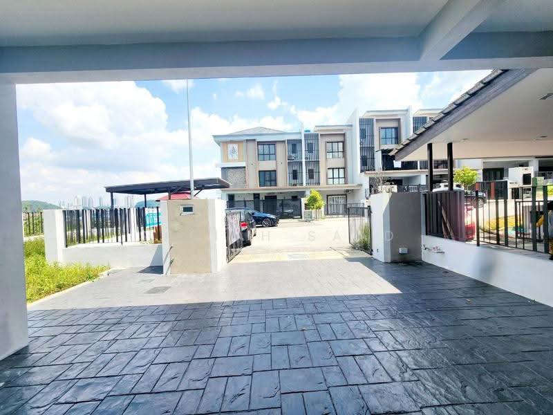 Rumah Teres untuk Dijual di Gombak (Selangor) - Sariah Saad - Exterior - PropertyGuru.com.my