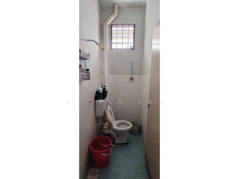 Rumah Teres 2-Tingkat untuk Dijual di Taman Merdeka (Batu Berendam) - Kelvin Lau - PropertyGuru.com.my