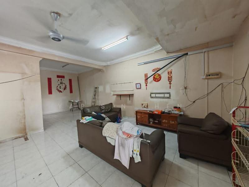 Rumah Teres 2-Tingkat untuk Dijual di Taman Pulai Utama (Skudai) - Yap Sin Chen - Living Room - PropertyGuru.com.my