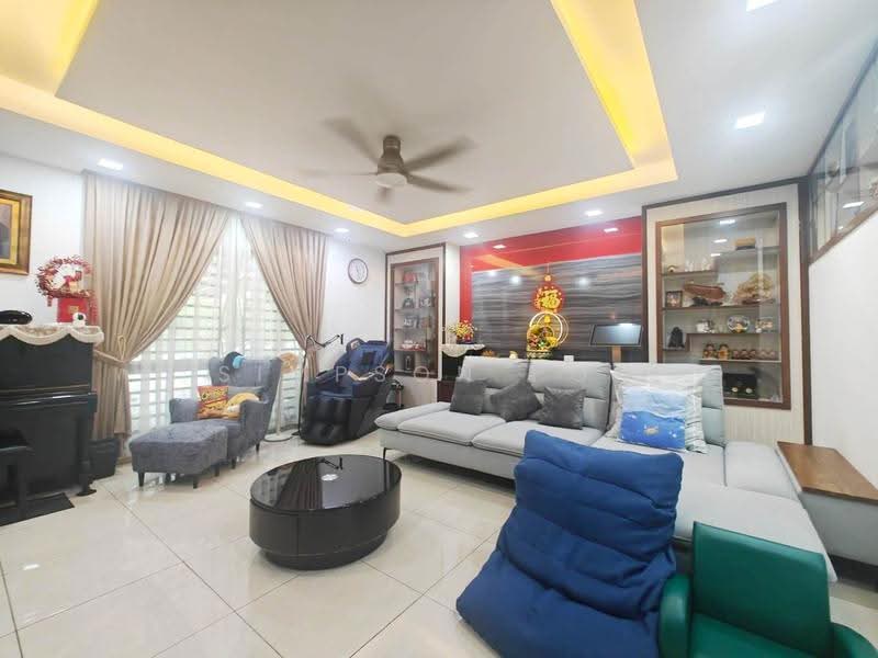 Rumah Kluster untuk Dijual di Taman Sutera Utama (Skudai) - Simpson Poh - Living Room - PropertyGuru.com.my