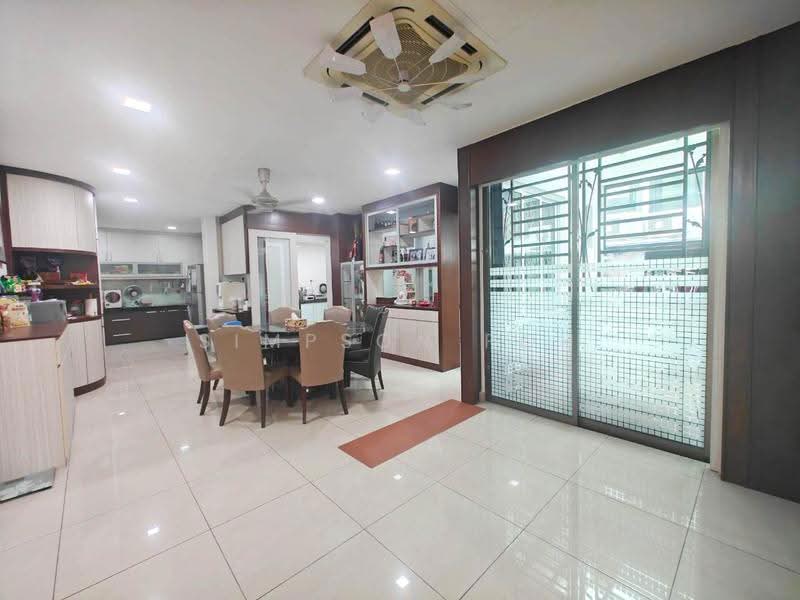 Rumah Kluster untuk Dijual di Taman Sutera Utama (Skudai) - Simpson Poh - Dining Room - PropertyGuru.com.my