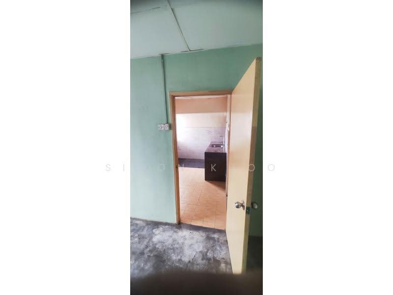 Flat for Sale at Pangsapuri Petaling Perdana - Simon Khoo - Kitchen - PropertyGuru.com.my