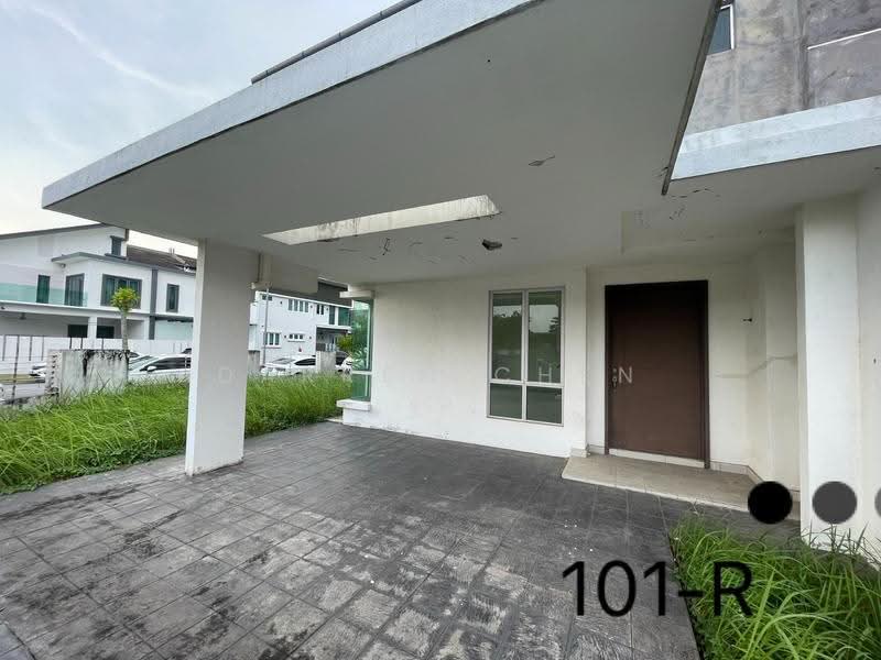 Cluster House for Sale in Bandar Parklands (Klang) - Darren Chen - Exterior - PropertyGuru.com.my