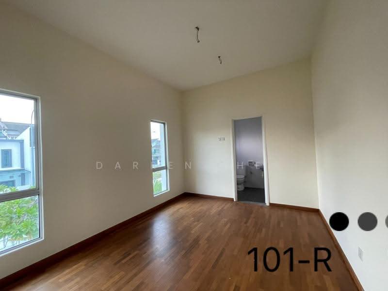 Cluster House for Sale in Bandar Parklands (Klang) - Darren Chen - Interior - PropertyGuru.com.my