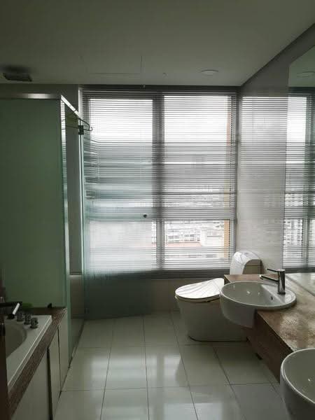 Kondominium untuk Disewa di Central Park condominium - Alex Lim - Bathroom - PropertyGuru.com.my
