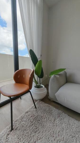 Pangsapuri untuk Dijual di RSS Residence - Jeno Tan - Living Room - PropertyGuru.com.my