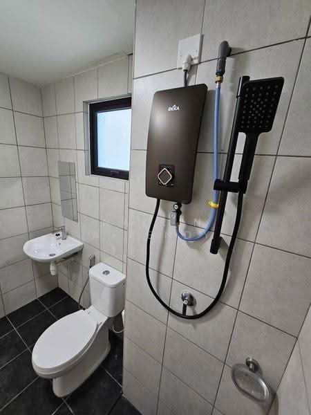 Kediaman Servis untuk Disewa di Edusphere - Nazrin Affendy - Bathroom - PropertyGuru.com.my