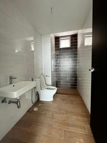 Condominium for Sale at Eco Terraces - Welson Teh - Bathroom - PropertyGuru.com.my