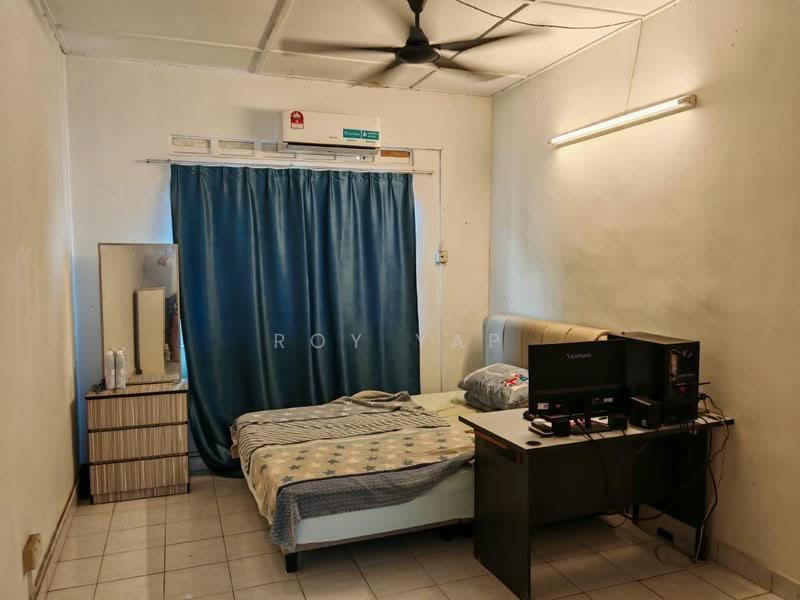 Kondominium untuk Dijual di Selesa Puteri Condominium - Roy Yap - Bedroom - PropertyGuru.com.my