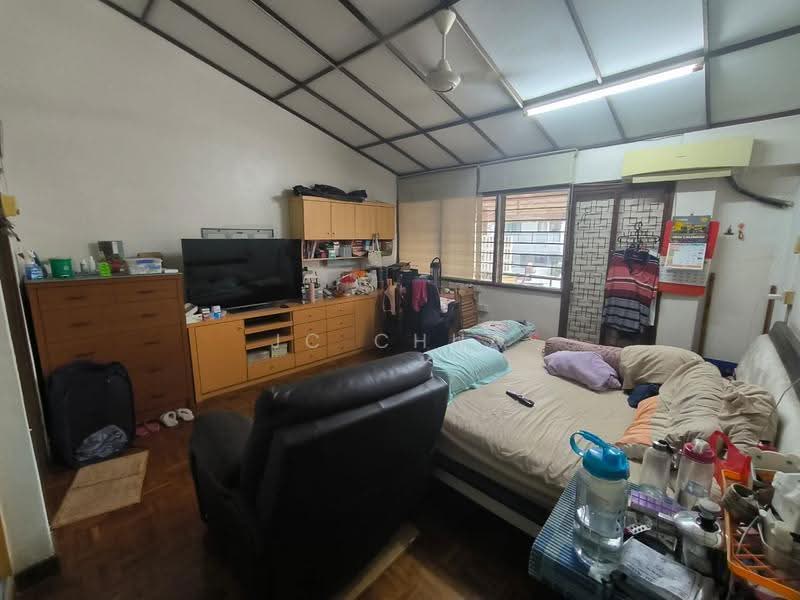 2-storey Terraced House for Sale in Taman Seputeh (Seputeh) - JC Chua - Bedroom - PropertyGuru.com.my