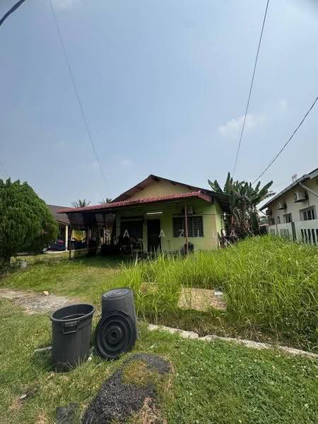 Rumah Banglo untuk Dijual di Bangi (Selangor) - Lisa Azila - Exterior - PropertyGuru.com.my